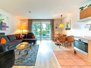 23948052-Ferienwohnung-4-Sellin (Ostseebad)-300x225-2