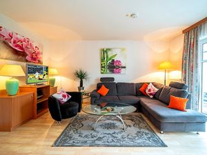 23948052-Ferienwohnung-4-Sellin (Ostseebad)-300x225-3