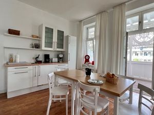 23911499-Ferienwohnung-6-Sellin (Ostseebad)-300x225-3