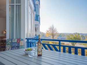 23911528-Ferienwohnung-4-Sellin (Ostseebad)-300x225-4