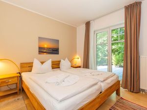 23911555-Ferienwohnung-2-Sellin (Ostseebad)-300x225-3