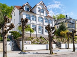 23911075-Ferienwohnung-4-Sellin (Ostseebad)-300x225-1