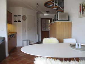 24048100-Ferienwohnung-3-Sellin (Ostseebad)-300x225-4