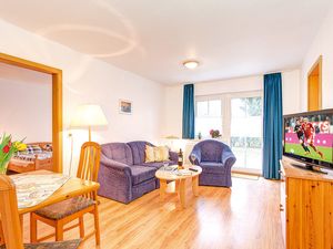 23951690-Ferienwohnung-4-Sellin (Ostseebad)-300x225-3