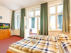 23951686-Ferienwohnung-4-Sellin (Ostseebad)-300x225-4