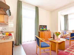 23951696-Ferienwohnung-4-Sellin (Ostseebad)-300x225-1