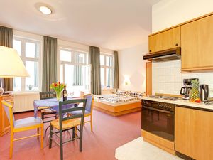 23951691-Ferienwohnung-4-Sellin (Ostseebad)-300x225-1