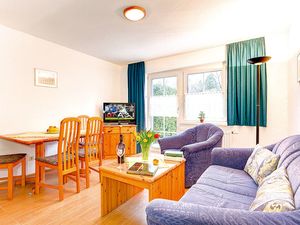 23951697-Ferienwohnung-6-Sellin (Ostseebad)-300x225-3