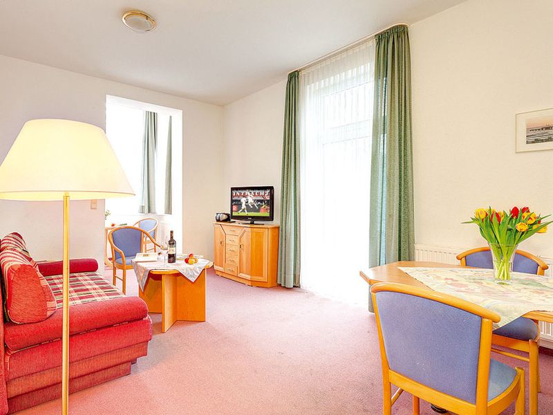 23951700-Ferienwohnung-6-Sellin (Ostseebad)-800x600-1