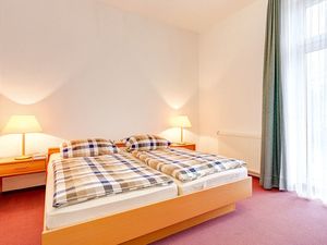 23951696-Ferienwohnung-4-Sellin (Ostseebad)-300x225-5