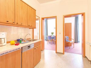 23951700-Ferienwohnung-6-Sellin (Ostseebad)-300x225-4