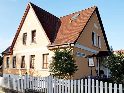 Ferienwohnung für 3 Personen (40 m²) in Sellin (Ostseebad) 4/10