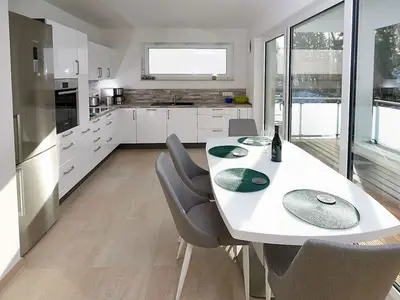 Ferienwohnung für 6 Personen (100 m²) in Sellin (Ostseebad) 6/10