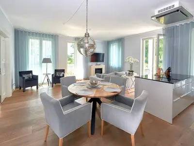 Ferienwohnung für 4 Personen (98 m²) in Sellin (Ostseebad) 1/10