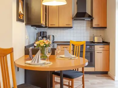 Ferienwohnung für 2 Personen (38 m²) in Sellin (Ostseebad) 4/10