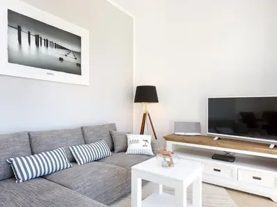 Ferienwohnung für 2 Personen (58 m²) in Sellin (Ostseebad) 2/10