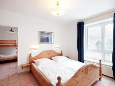 Ferienwohnung für 6 Personen (72 m²) in Sellin (Ostseebad) 4/10