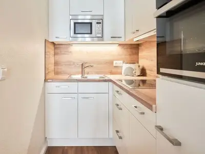 Ferienwohnung für 2 Personen (44 m²) in Sellin (Ostseebad) 2/10