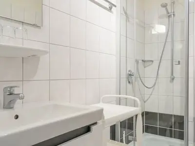 Ferienwohnung für 2 Personen (44 m²) in Sellin (Ostseebad) 10/10