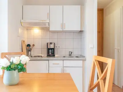 Ferienwohnung für 2 Personen (20 m²) in Sellin (Ostseebad) 2/10