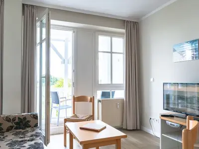 Ferienwohnung für 2 Personen (32 m²) in Sellin (Ostseebad) 2/10