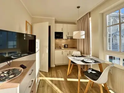 Ferienwohnung für 2 Personen (20 m²) in Sellin (Ostseebad) 1/10