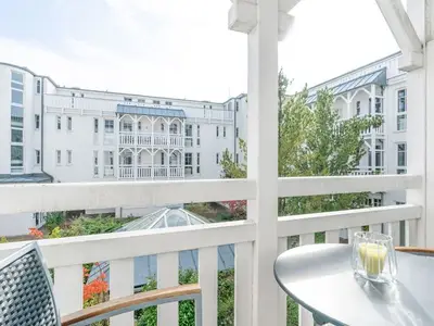 Ferienwohnung für 2 Personen (20 m²) in Sellin (Ostseebad) 2/10
