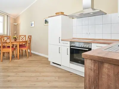 Ferienwohnung für 6 Personen (72 m²) in Sellin (Ostseebad) 6/10