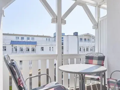 Ferienwohnung für 3 Personen (32 m²) in Sellin (Ostseebad) 2/10