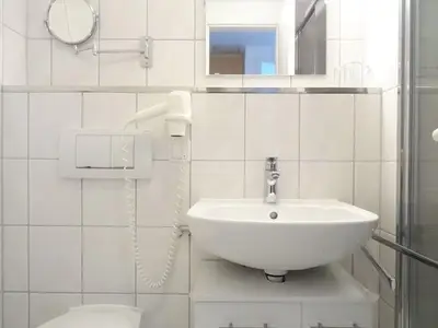 Ferienwohnung für 3 Personen (32 m²) in Sellin (Ostseebad) 9/10