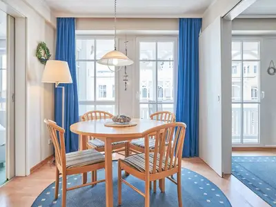 Ferienwohnung für 4 Personen (52 m²) in Sellin (Ostseebad) 1/10