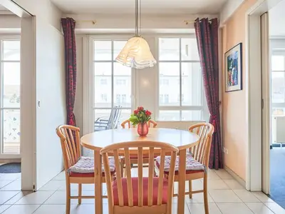Ferienwohnung für 4 Personen (52 m²) in Sellin (Ostseebad) 4/10