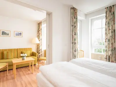 Ferienwohnung für 3 Personen (32 m²) in Sellin (Ostseebad) 1/10