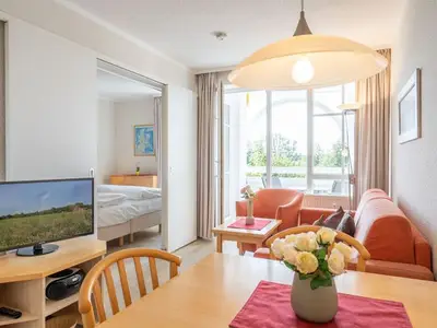 Ferienwohnung für 3 Personen (32 m²) in Sellin (Ostseebad) 1/10