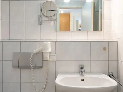Ferienwohnung für 2 Personen (32 m²) in Sellin (Ostseebad) 9/10
