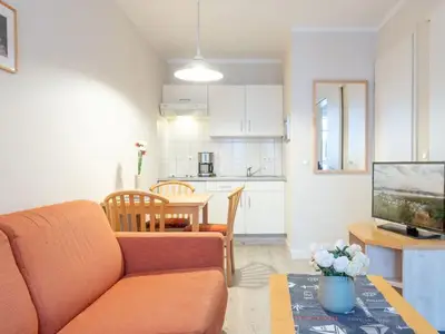 Ferienwohnung für 2 Personen (32 m²) in Sellin (Ostseebad) 2/10