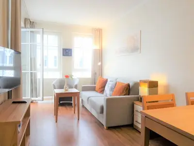 Ferienwohnung für 4 Personen (44 m²) in Sellin (Ostseebad) 1/10
