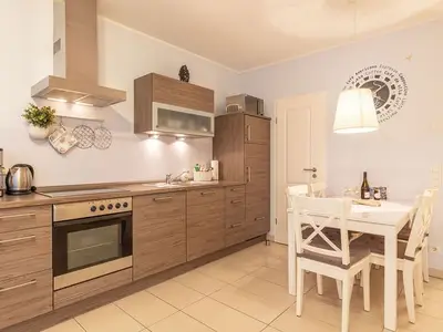Ferienwohnung für 4 Personen (56 m²) in Sellin (Ostseebad) 4/10