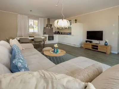 Ferienwohnung für 6 Personen (89 m²) in Sellin (Ostseebad) 8/10