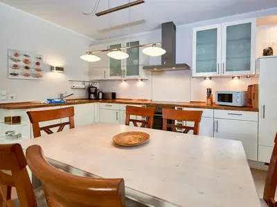 Ferienwohnung für 6 Personen (104 m²) in Sellin (Ostseebad) 5/10