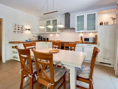 Ferienwohnung für 6 Personen (104 m²) in Sellin (Ostseebad) 6/10