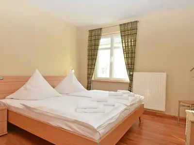 Ferienwohnung für 6 Personen (66 m²) in Sellin (Ostseebad) 9/10