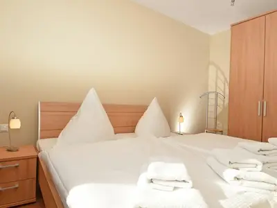 Ferienwohnung für 6 Personen (76 m²) in Sellin (Ostseebad) 9/10