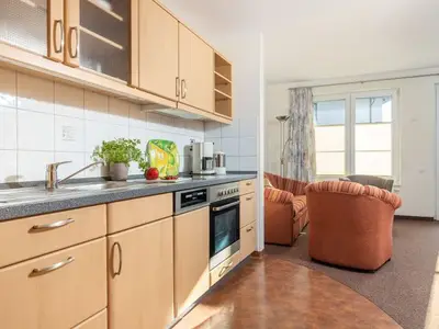 Ferienwohnung für 2 Personen (41 m²) in Sellin (Ostseebad) 2/10
