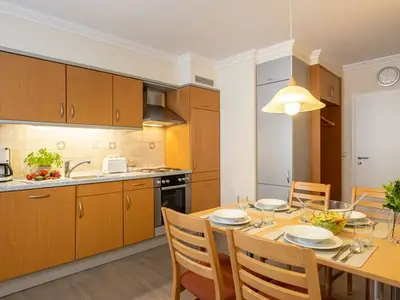 Ferienwohnung für 4 Personen (52 m²) in Sellin (Ostseebad) 4/10