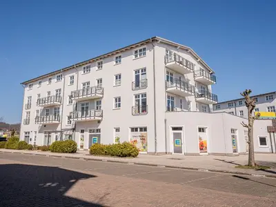 Ferienwohnung für 3 Personen (35 m²) in Sellin (Ostseebad) 1/10