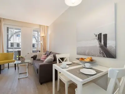 Ferienwohnung für 2 Personen (32 m²) in Sellin (Ostseebad) 1/10