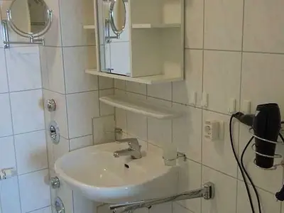 Ferienwohnung für 2 Personen (40 m²) in Sellin (Ostseebad) 10/10