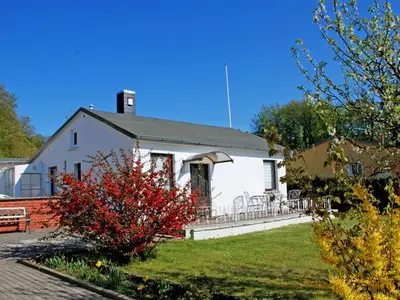 Ferienwohnung für 4 Personen (55 m²) in Sellin (Ostseebad) 1/10