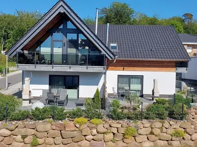 Ferienwohnung für 7 Personen (120 m²) in Sellin (Ostseebad) 1/10